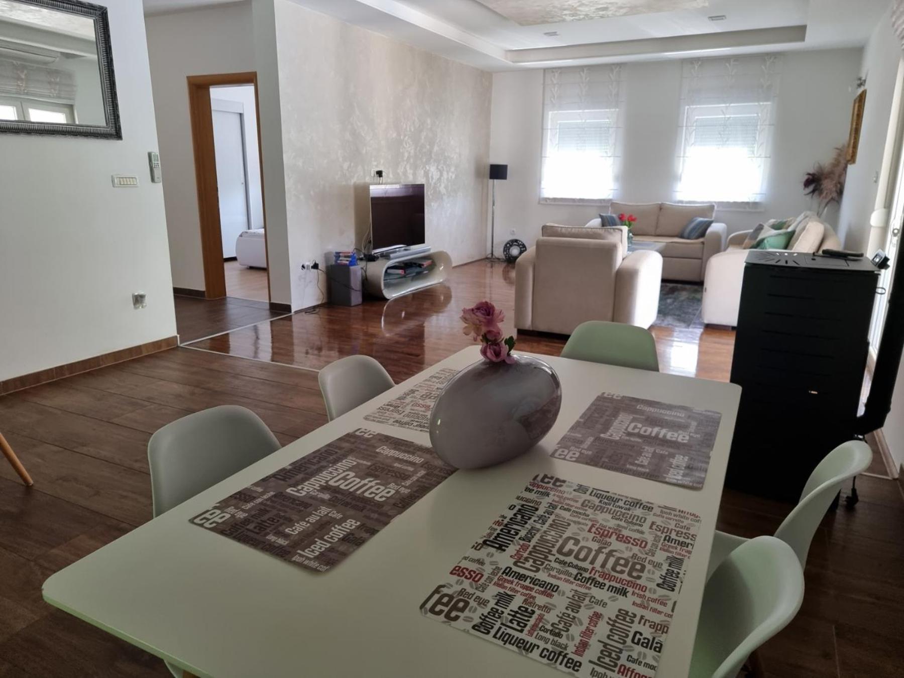 Villa Aleksandra Ljubuski Bagian luar foto